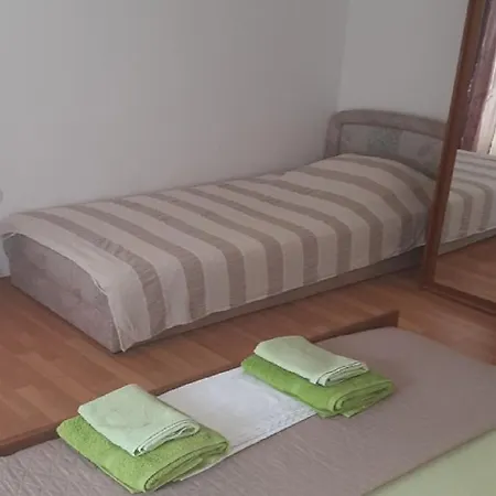 Apartment Snjezana Kampor