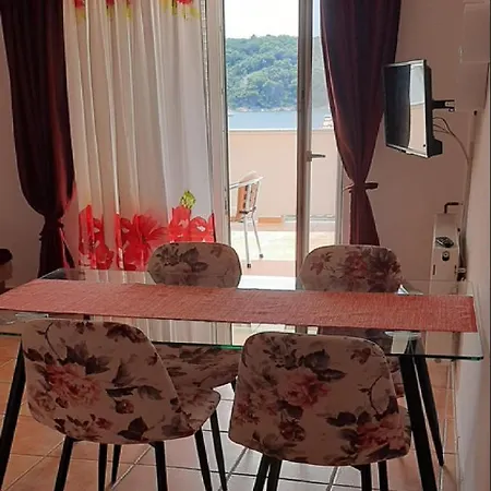 Apartment Snjezana Kampor